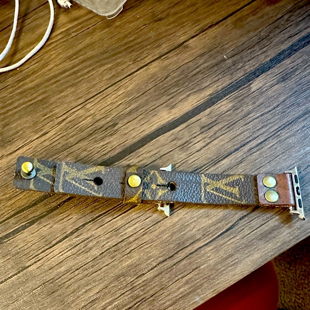 Up cycle LV Apple Watch band